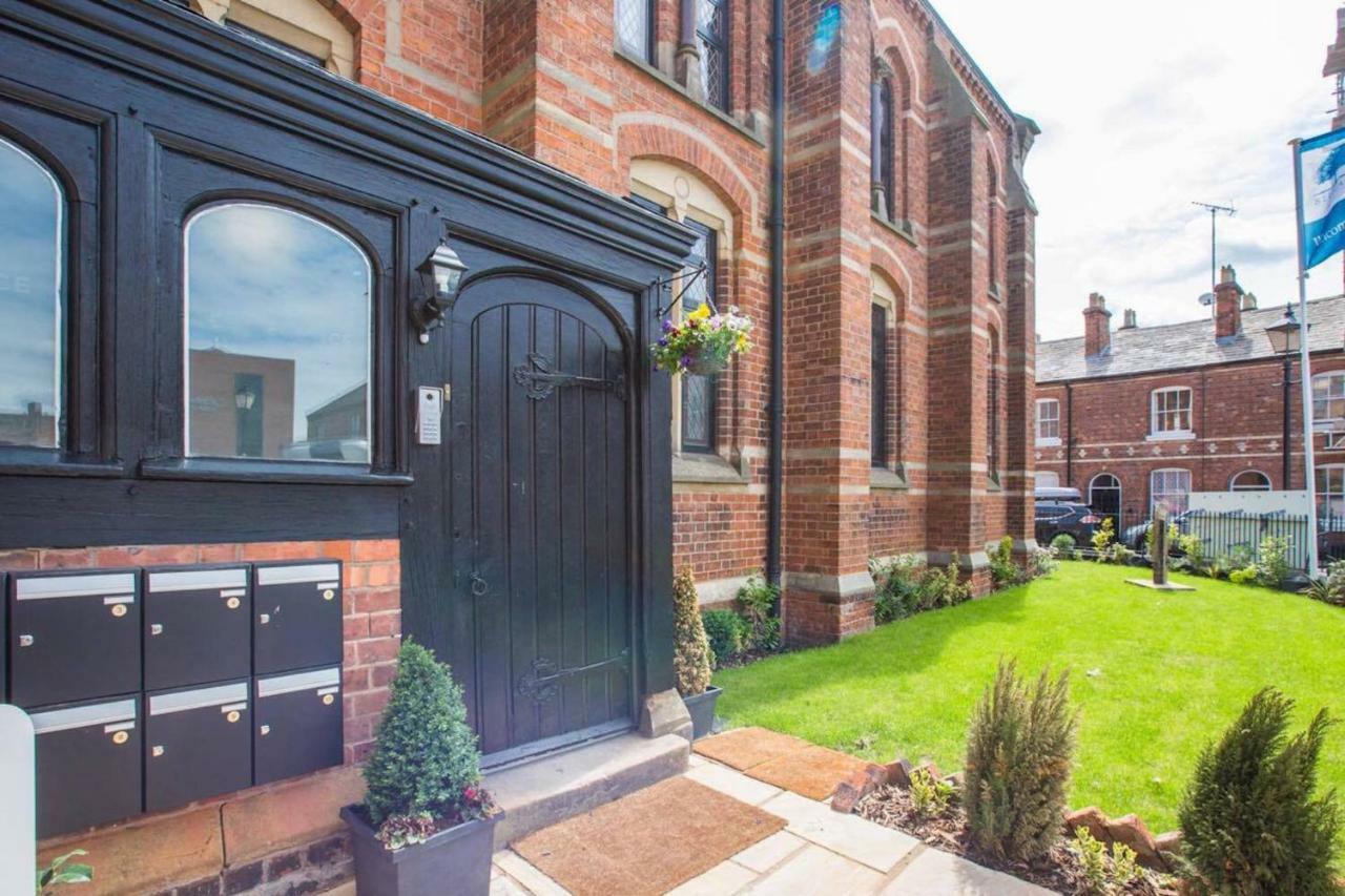 Luxury Chapel Apartment Within City Walls Chester Exterior foto
